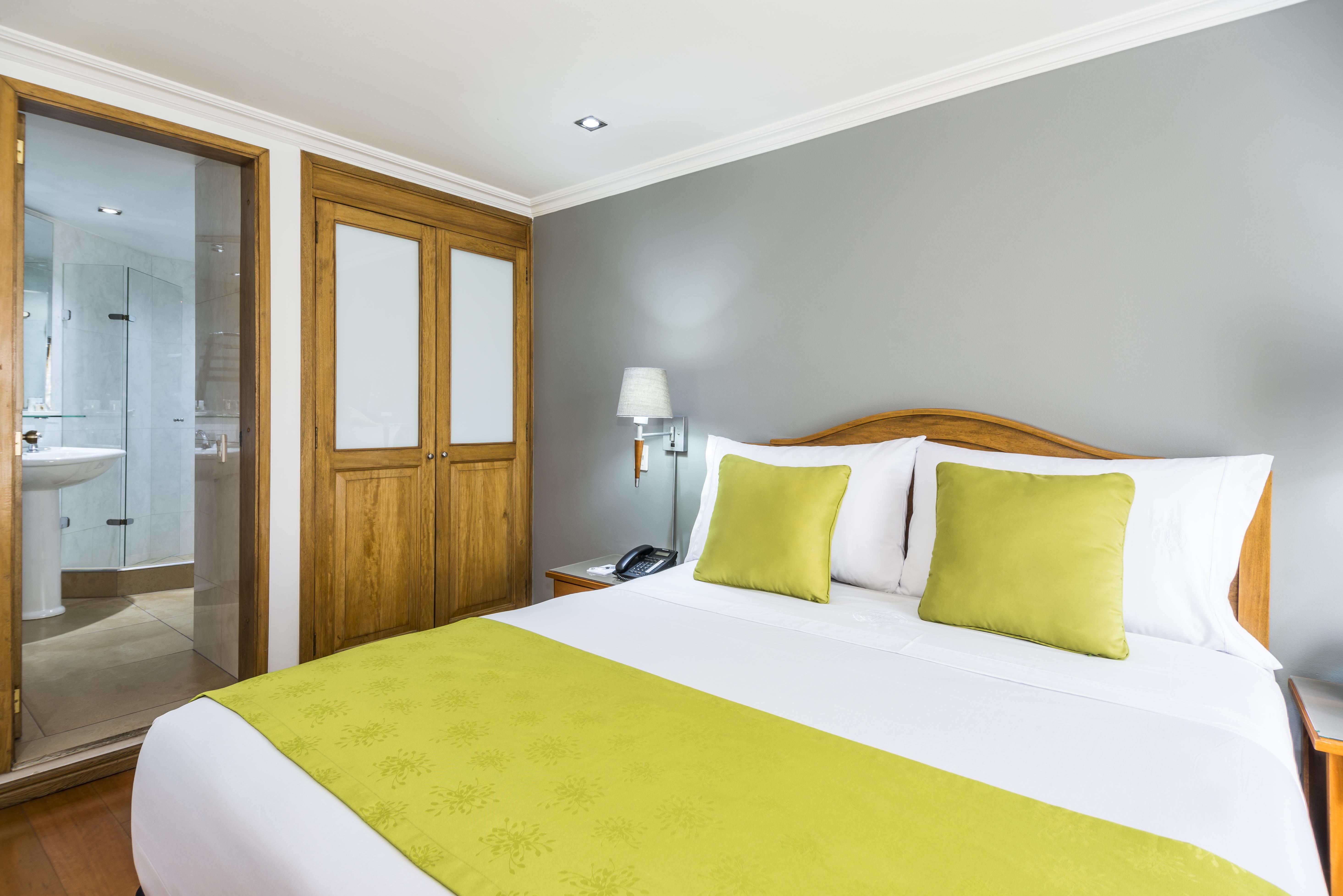 Hotel Egina ボゴタ エクステリア 写真
