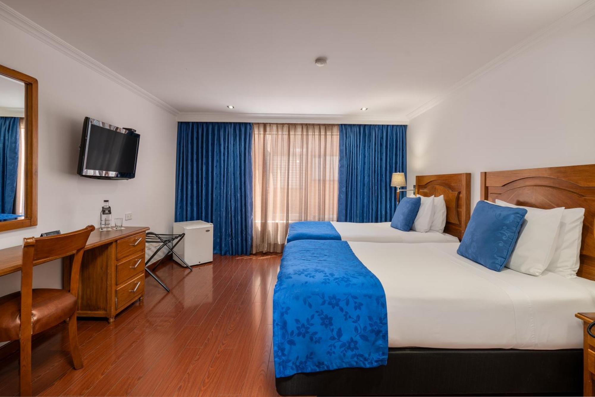 Hotel Egina ボゴタ エクステリア 写真