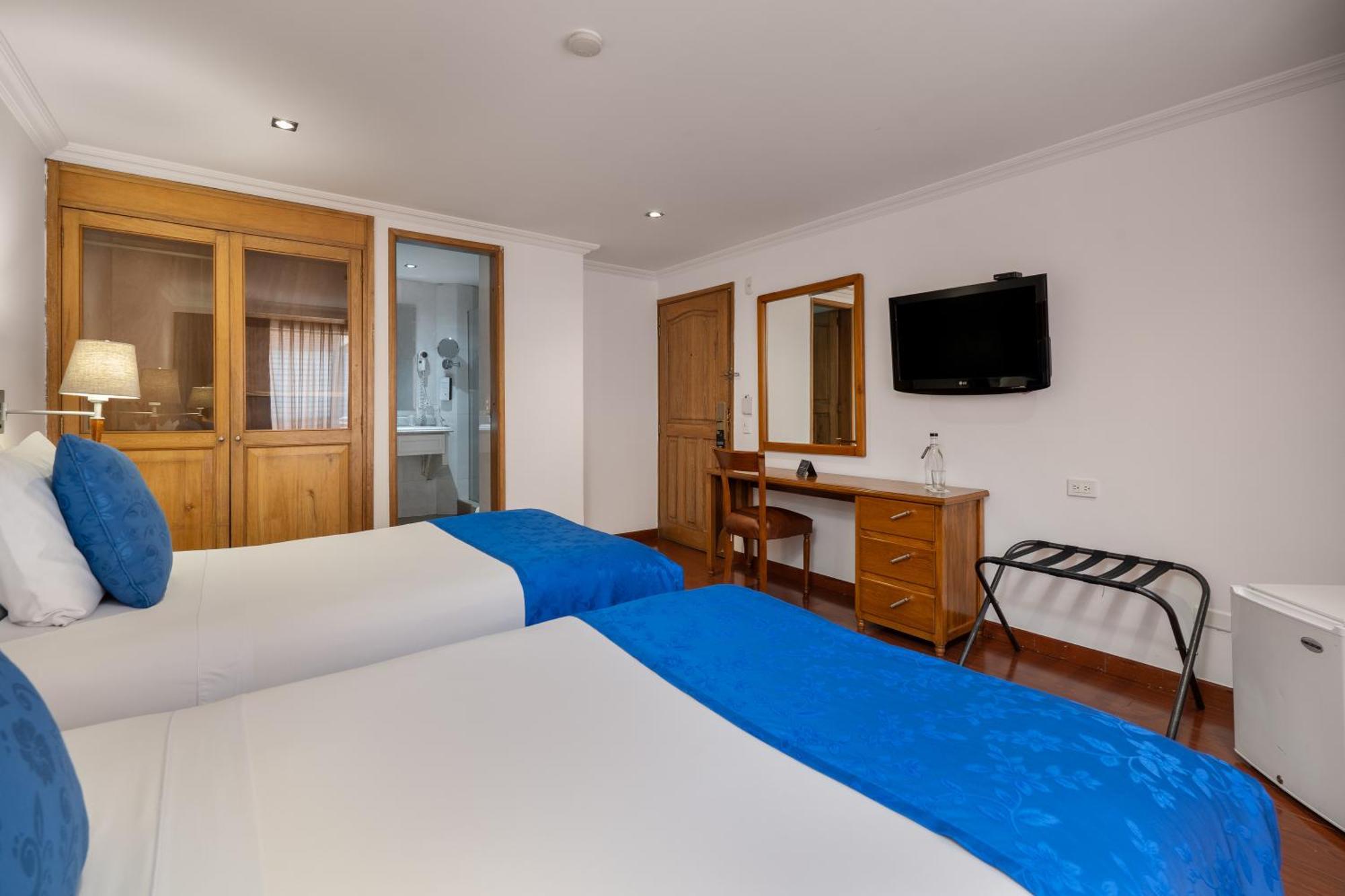 Hotel Egina ボゴタ エクステリア 写真