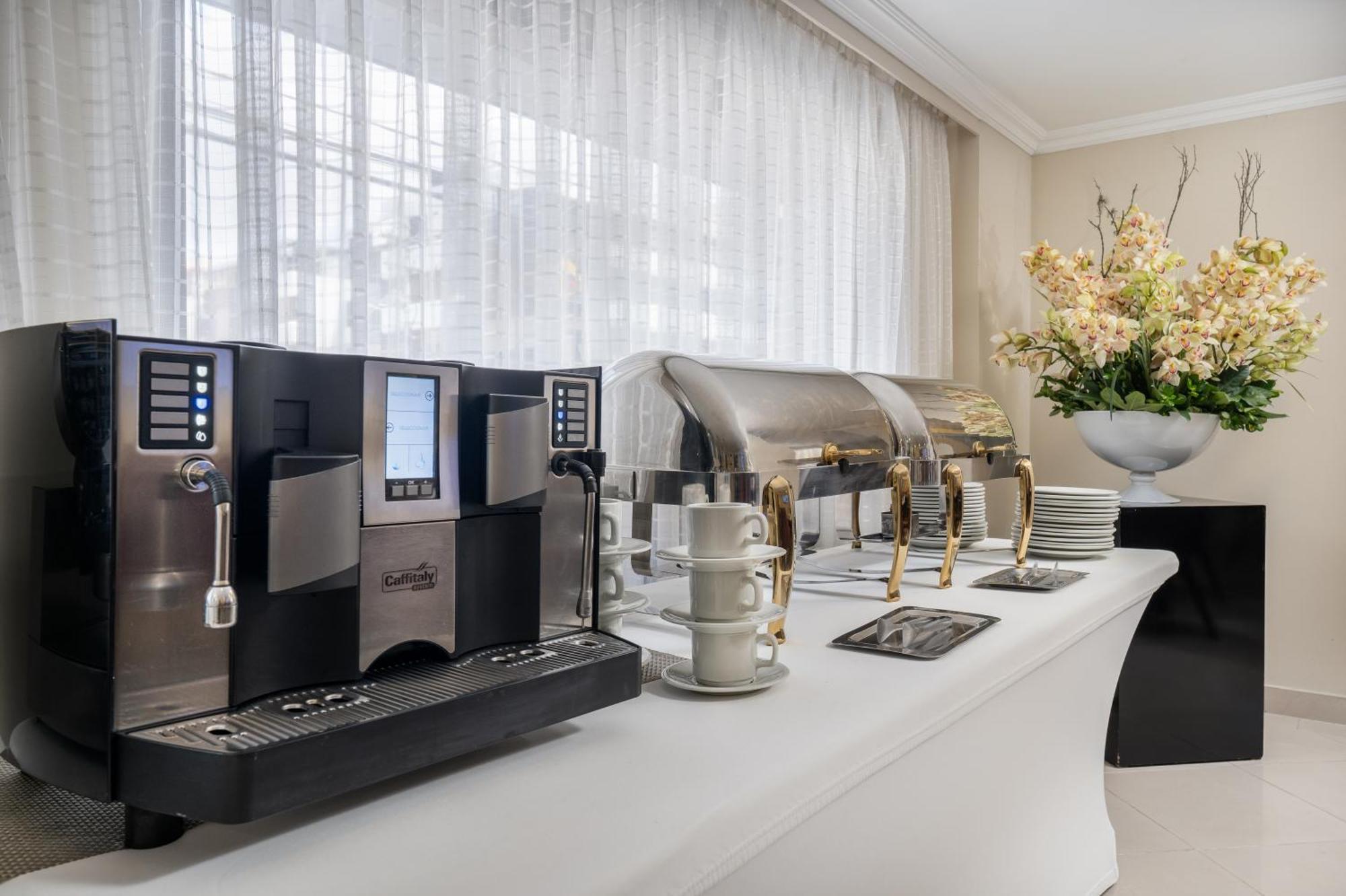Hotel Egina ボゴタ エクステリア 写真